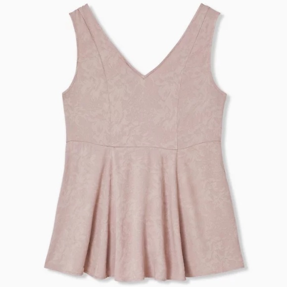 ✨torrid taupe jacquard fit & flare peplum tank✨ - Picture 2 of 8